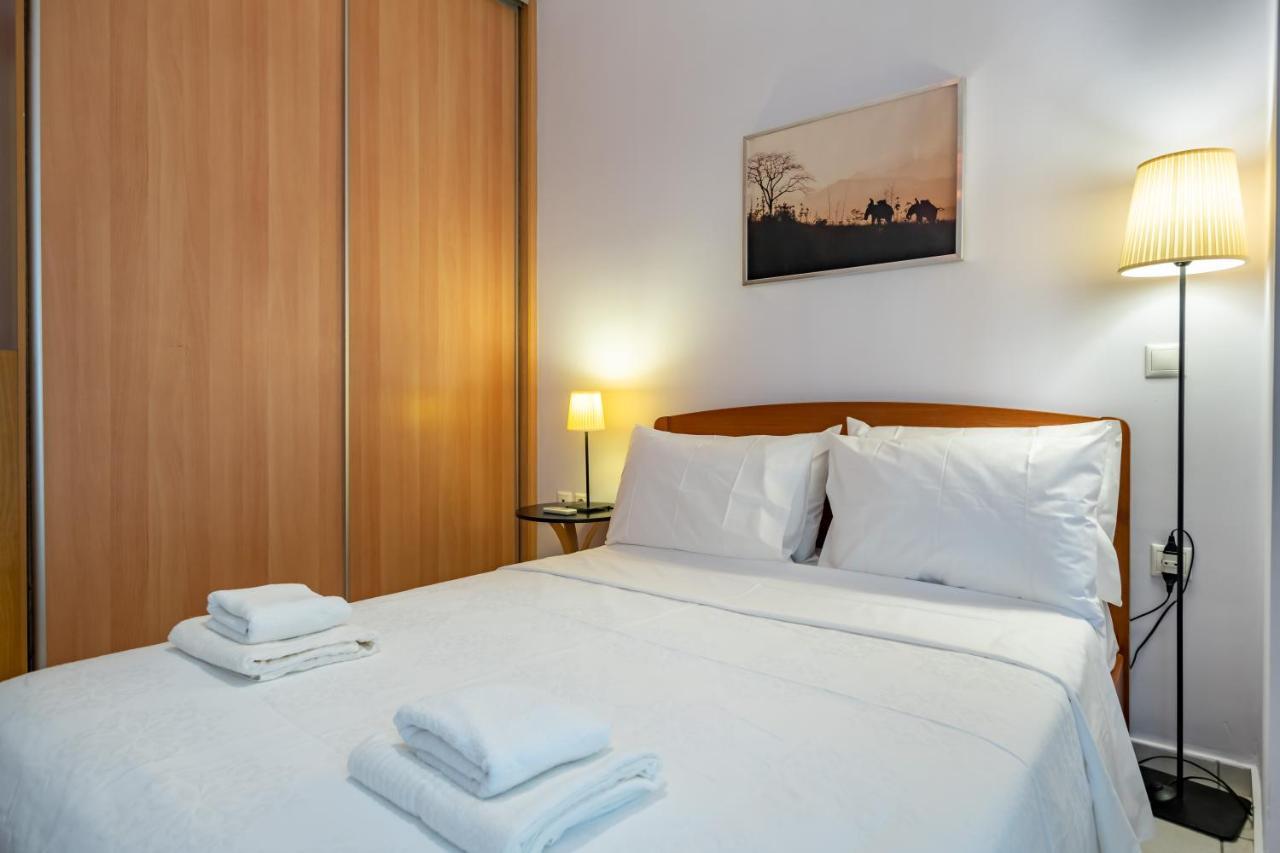 Flat In Excellent Location With Private Parking Appartamento *